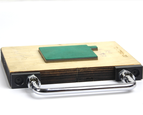 เครื่องตัด Die แบบนิวเมติกที่มีความแม่นยำสูงพร้อมเครื่องตัด Die Electrode คู่สำหรับการวิจัยแบตเตอรี่กระเป๋า Gn-S100p