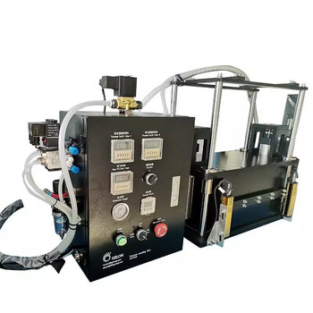 AC220V 50HZ สายการประกอบแบตเตอรี่เซลล์กระเป๋ายืนกล่องพักสุญญากาศ